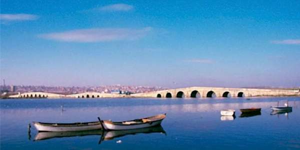 Büyükçekmece Cam Temizleme Hizmetleri